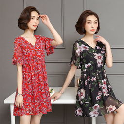 三伏天告別悶熱打底褲，微胖媽媽這樣穿雪紡衫，清涼顯嫩又有氣質(zhì)